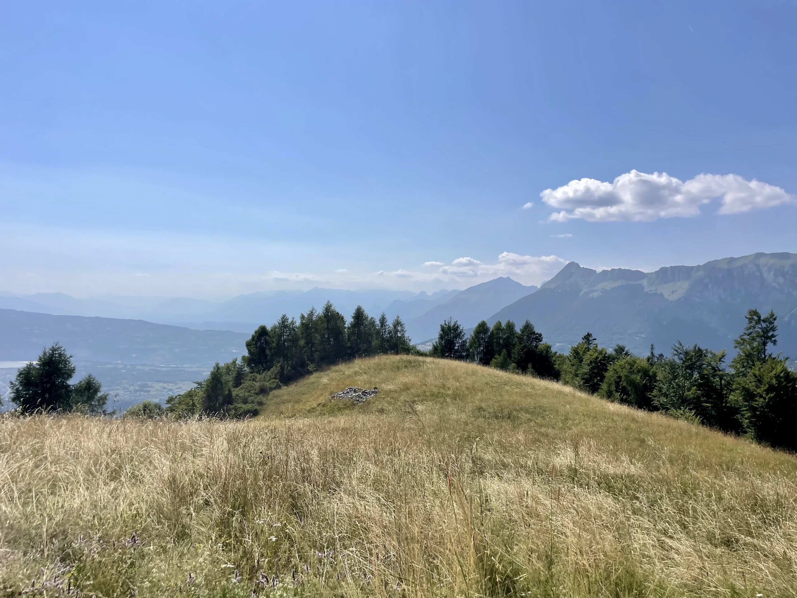 Al chiaro di luna fra pascoli e casere dell’Alpago
